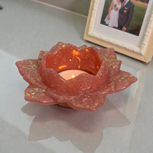 Lotus Tea Candle Holder - Resin