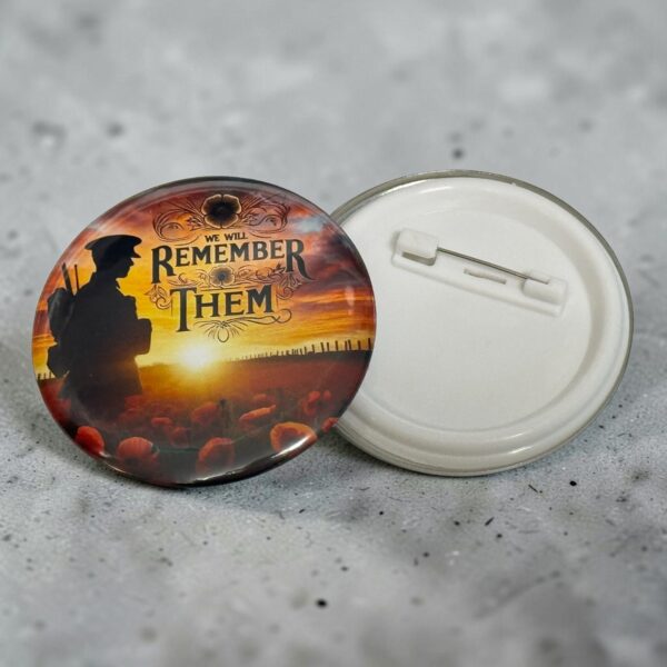remembrance-pin-badge-soldier-we-remember-front-back
