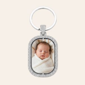 personalised-double-sided-swivel-photo-keyring-one-side